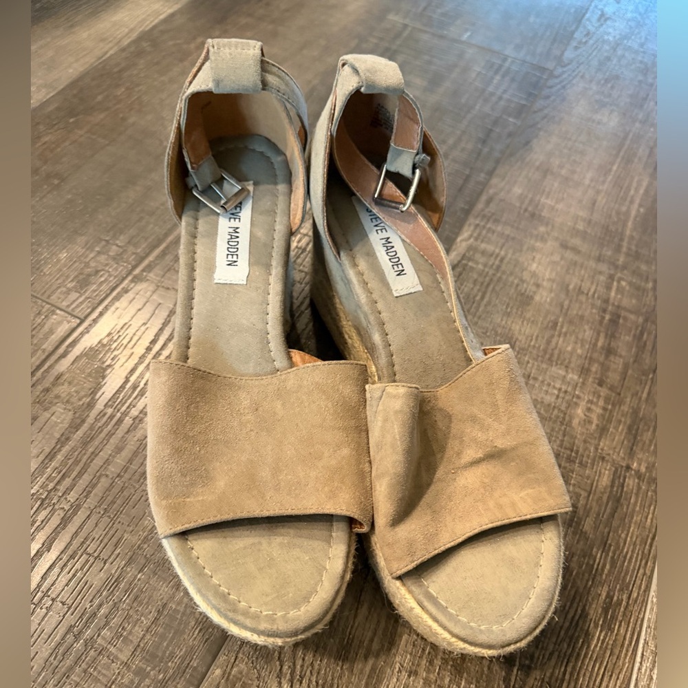 Steve Madden Gray Suede Espadrille Wedge Sandals with Ankle Strap